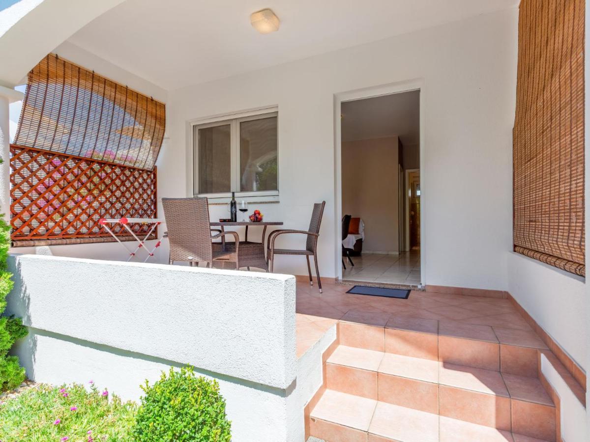 Tino-1 By Interhome