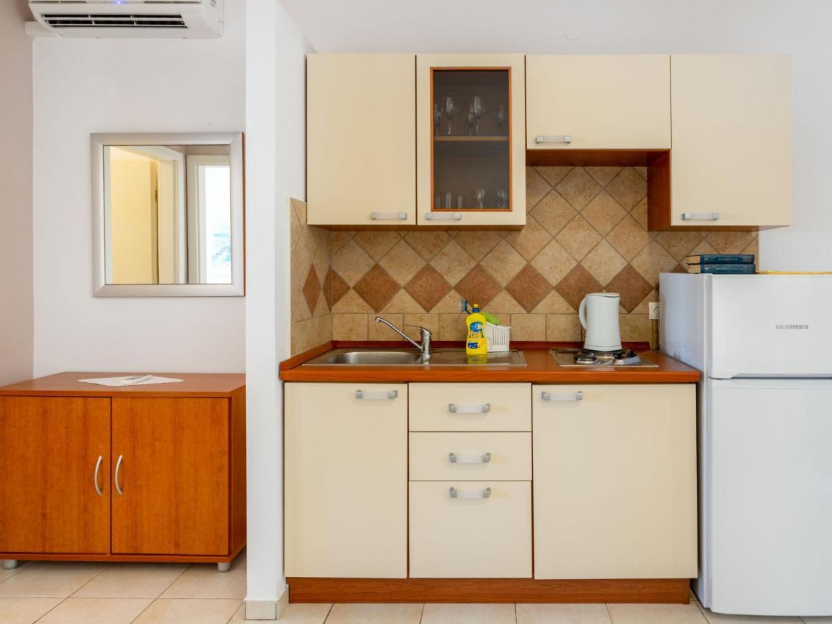 Tino-1 By Interhome